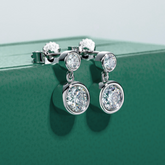 Brinco Par de Luz com Moissanite – Ouro Branco 18k