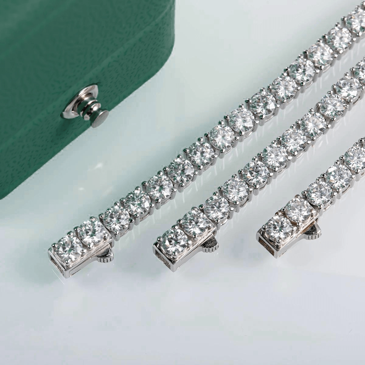 Colar Riviera com Moissanites – Ouro Branco 18k