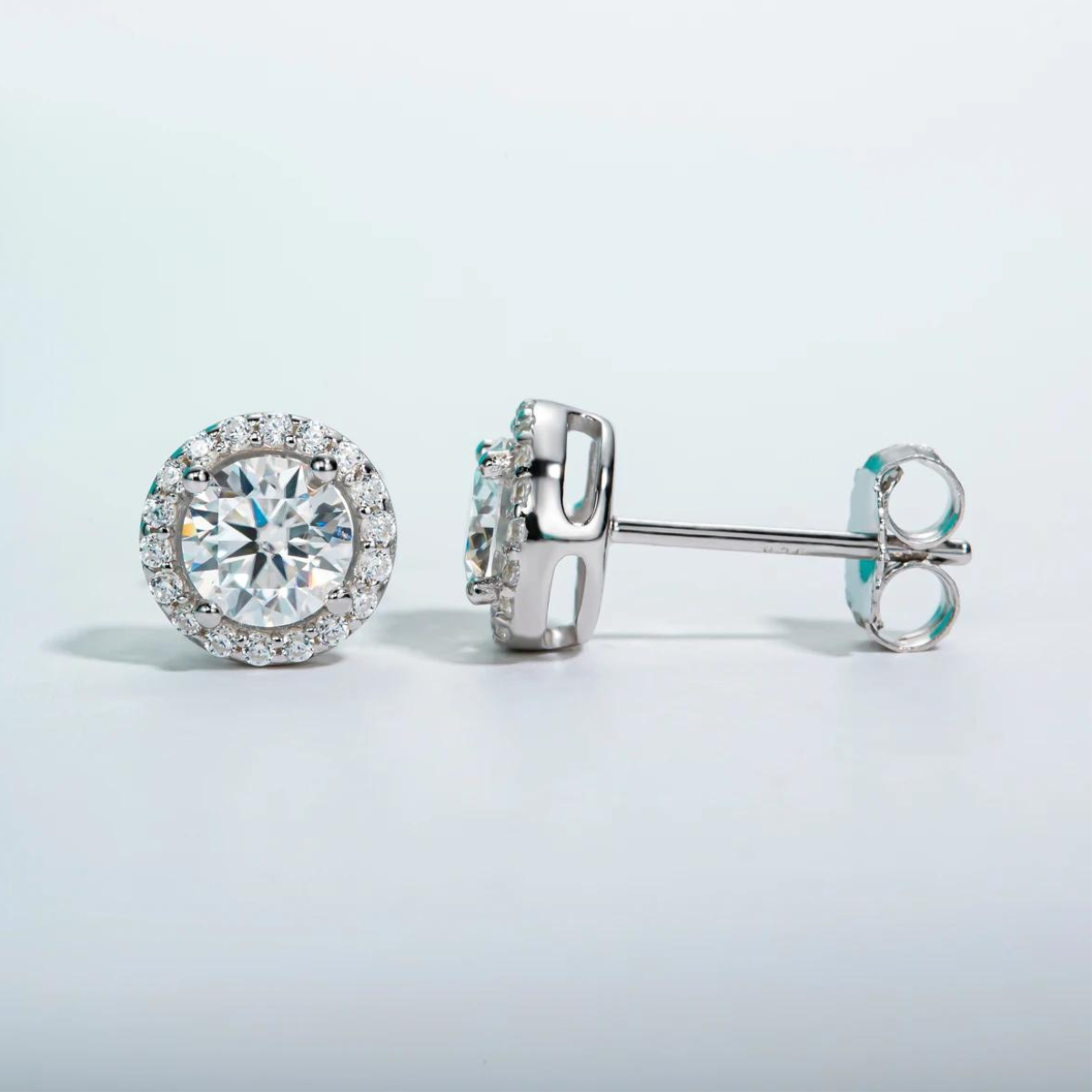 Brinco Ponto de Luz Cravejado com Moissanite – Prata 925