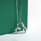 Colar Amor Eterno com Moissanite – Ouro Branco 18k