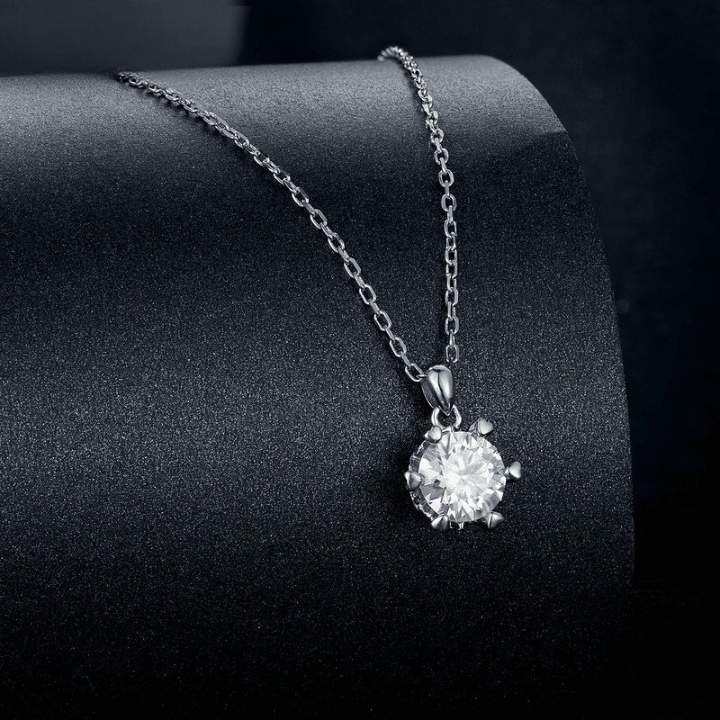 Colar com Moissanite Brilho de Amor – Prata 925