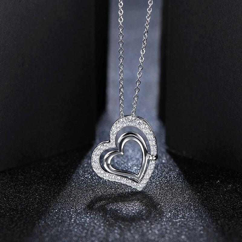 Colar Amor Brilhante com Moissanite – Ouro Branco 18k