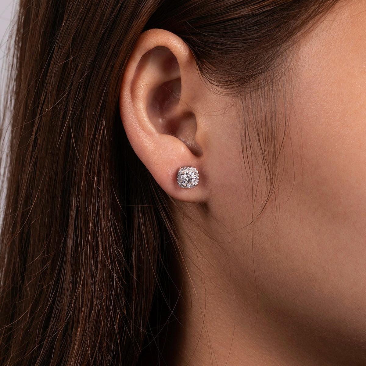 Brinco Lumière com Moissanite Cravejado – Prata 925