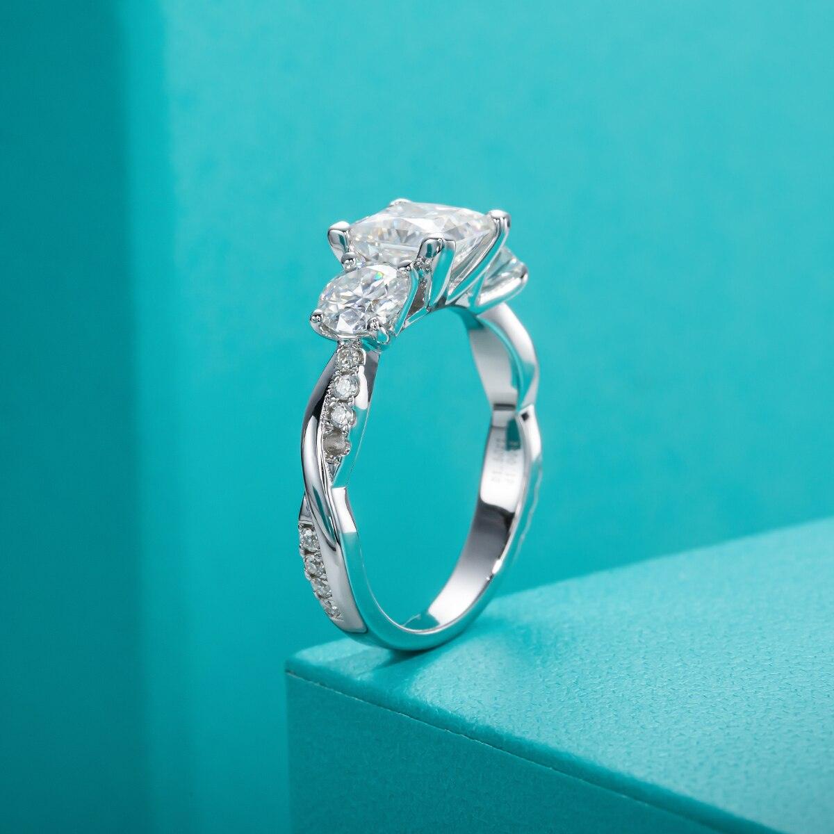 Anel Laço de Luz com Moissanite - Ouro Branco 18k