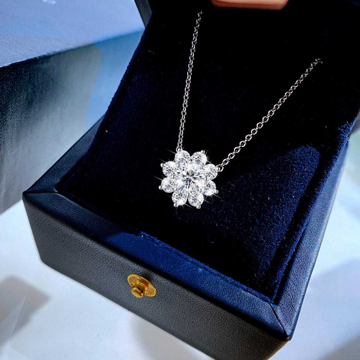 Colar Flor de Jasmim com Moissanite – Prata 925