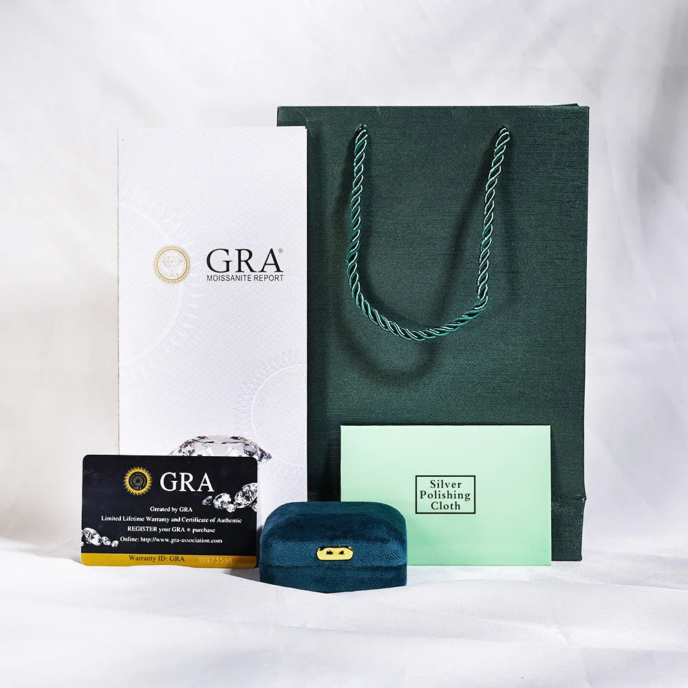 Anel Slim com Moissanite Esmeralda – Ouro 18k