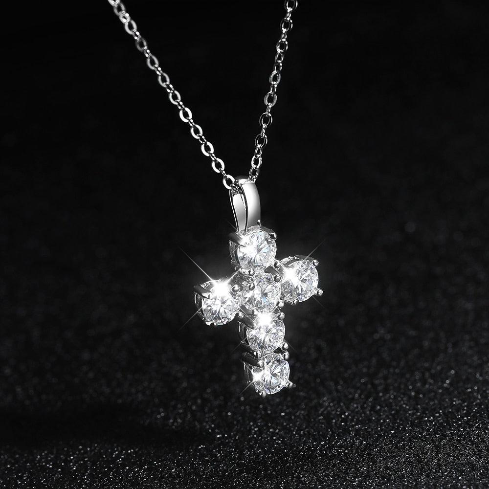 Colar Crucifixo com Moissanite – Prata 925