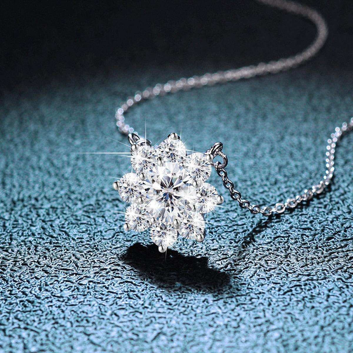 Colar Flor de Jasmim com Moissanite – Prata 925