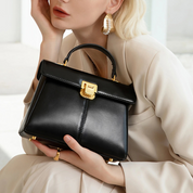 Bolsa Feminina de Couro Clássica Noir Elegance