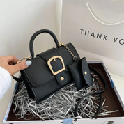 Bolsa Feminina de Couro Compacta Com Carteira - Daiane