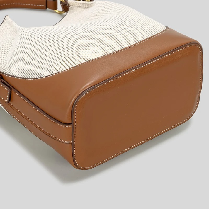 Bolsa Feminina de Ombro e Transversal em Lona Bege com Couro Marrom - Brenda