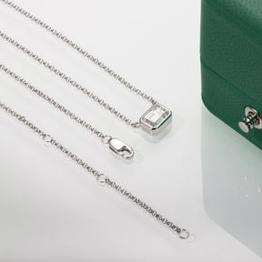 Colar Elara com Moissanite – Ouro Branco 18k