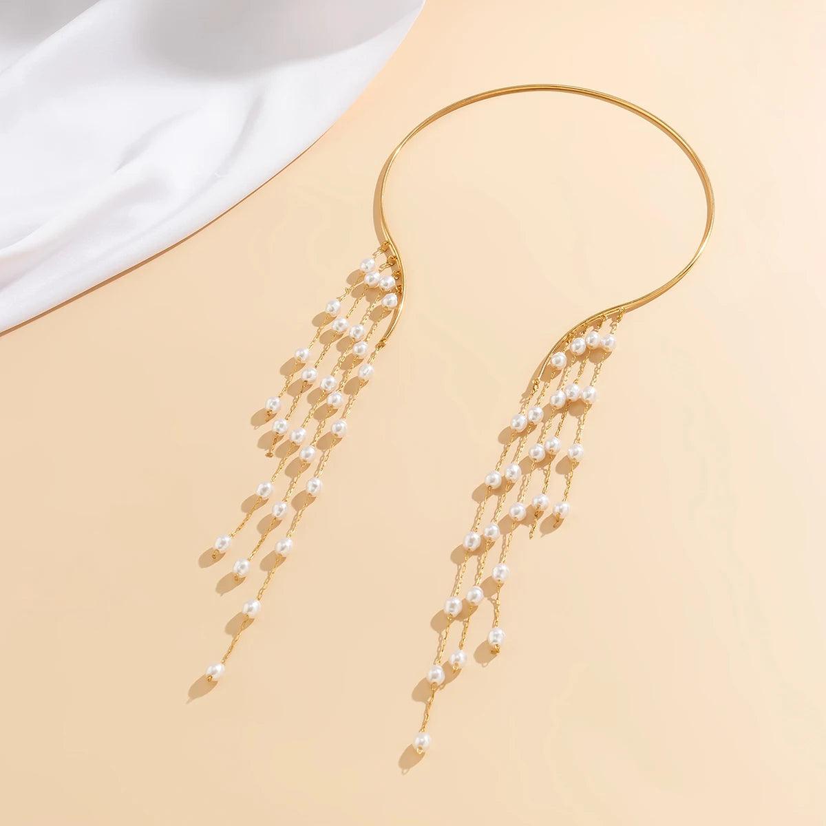 Colar Longo de Pérolas Banhado a Ouro 18K