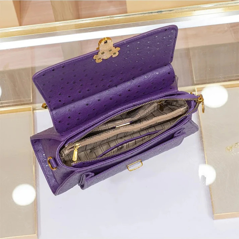 Bolsa Feminina de Couro Legitimo com Fecho Dourado Detalhado - Elen
