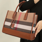 Bolsa Tote Feminina Xadrez Clássica em Tecido e Couro Caramelo - Elegante