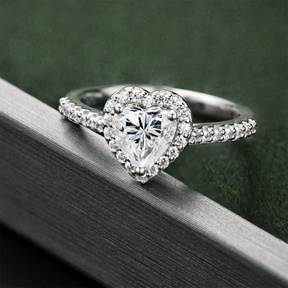 Anel Coração com Moissanite – Prata 925
