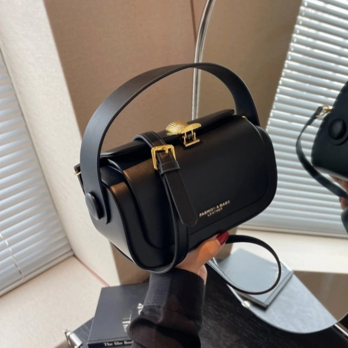 Bolsa de Ombro Feminina com Textura Fina e Fechamento de Metal Sofisticado Viena Lux