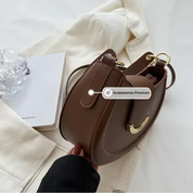 Bolsa Transversal Feminina Estilo Meia-Lua Com Alça Longa e Fecho Dourado - Lorena