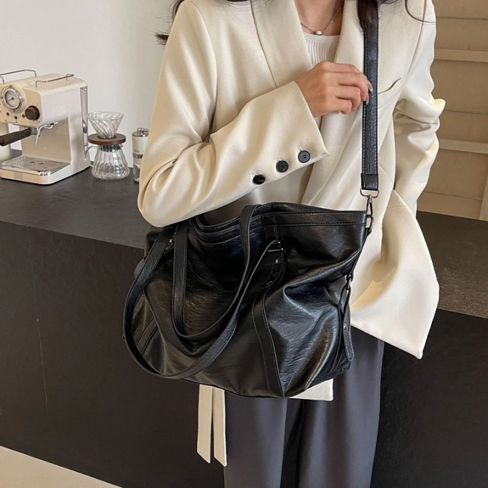 Bolsa Feminina Elegante | Grande, Prática e Sofisticada para o Dia a Dia