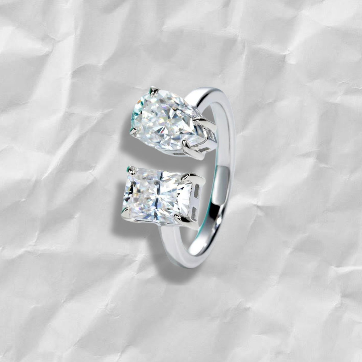 Anel Radiant com Moissanite – Ouro Branco 18k