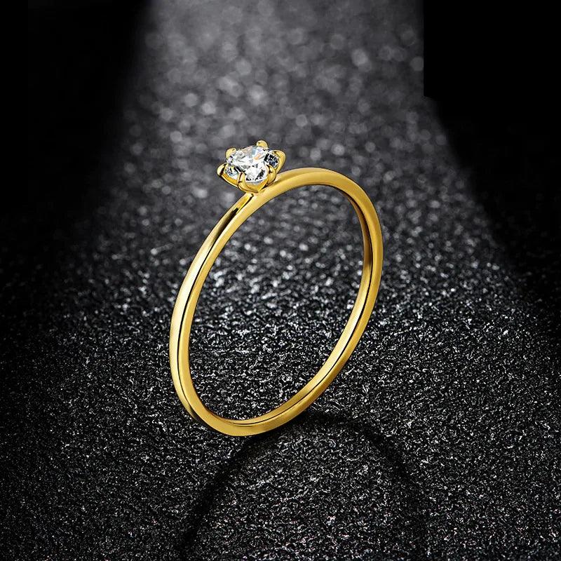 Anel Solitário Aura com Moissanite – Ouro 18k