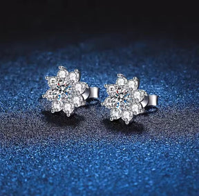 Brinco Flor de Jasmim com Moissanite – Prata 925