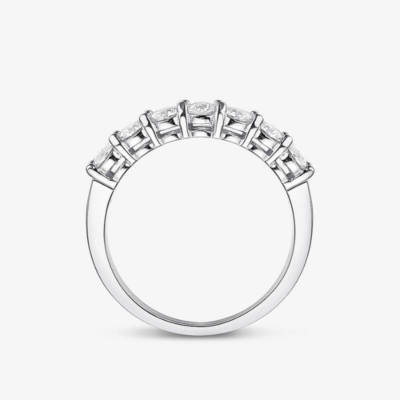 Anel Meia Aliança Eternity com Moissanite 3mm em Prata 925 - Brilho Duradouro e Elegância