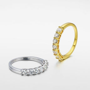 Anel Meia Aliança Eternity com Moissanite 3mm em Prata 925 - Brilho Duradouro e Elegância