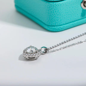 Colar Ponto de Amor com Moissanite Cravejado – Ouro Branco 18k