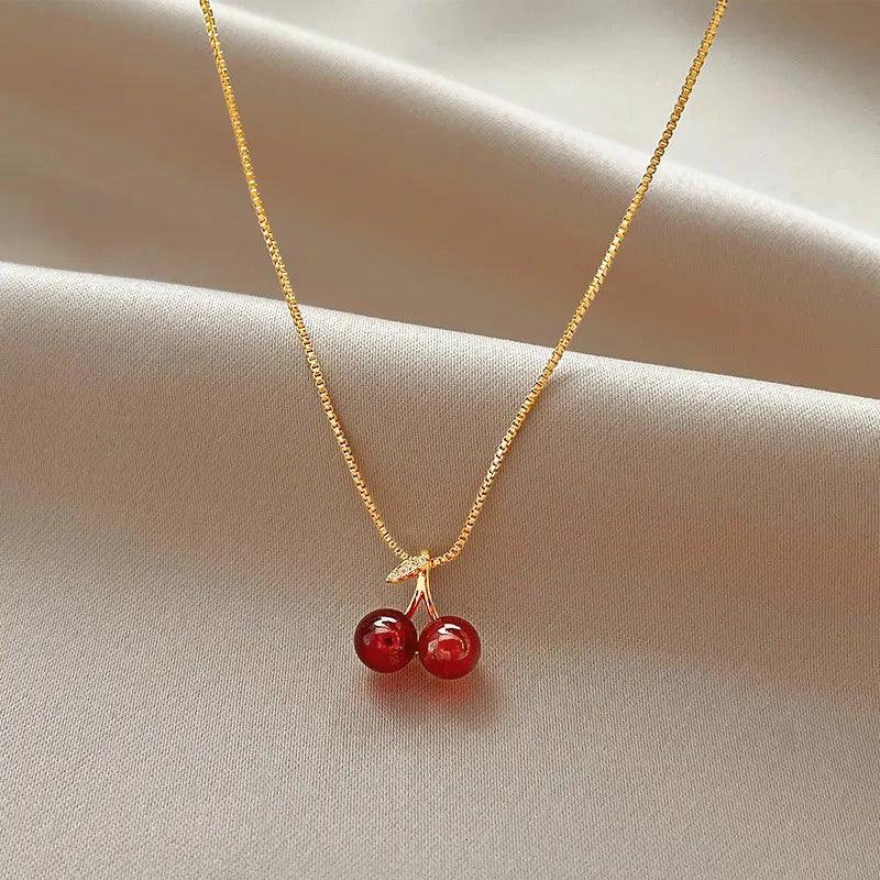 Colar Cereja Minimalista Banhado a Ouro 18K