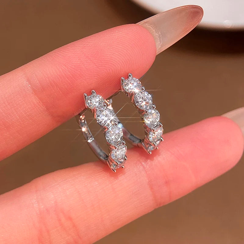 Brinco Quinteto com Moissanite – Ouro 18k