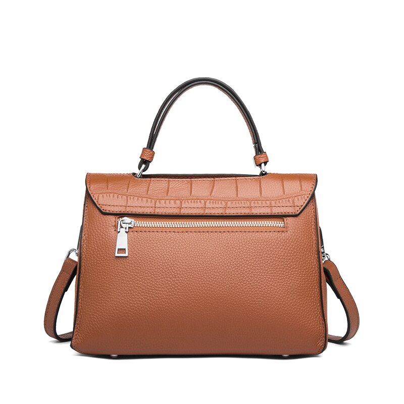 Bolsa transversal feminina em couro com textura animal print e alça removível