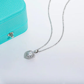 Colar Ponto de Amor com Moissanite Cravejado – Ouro Branco 18k