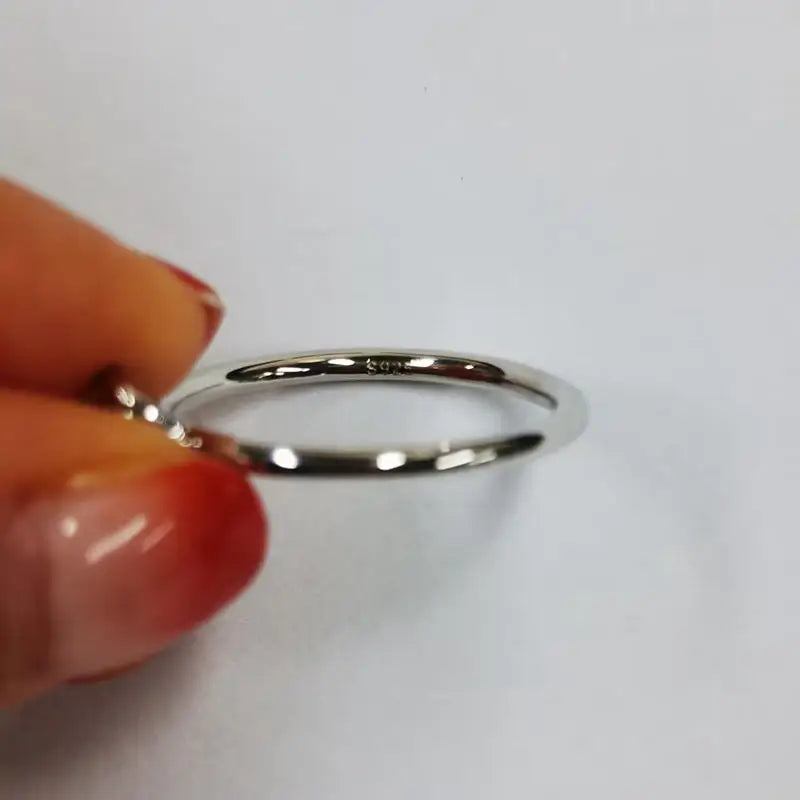Anel Solitário Brilhante com Alça Dupla – Ouro 18k