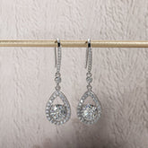 Brinco Gota Pera com Moissanite – Prata 925