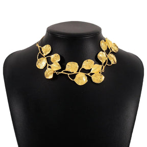 Colar Folhas Banhado a Ouro 18K