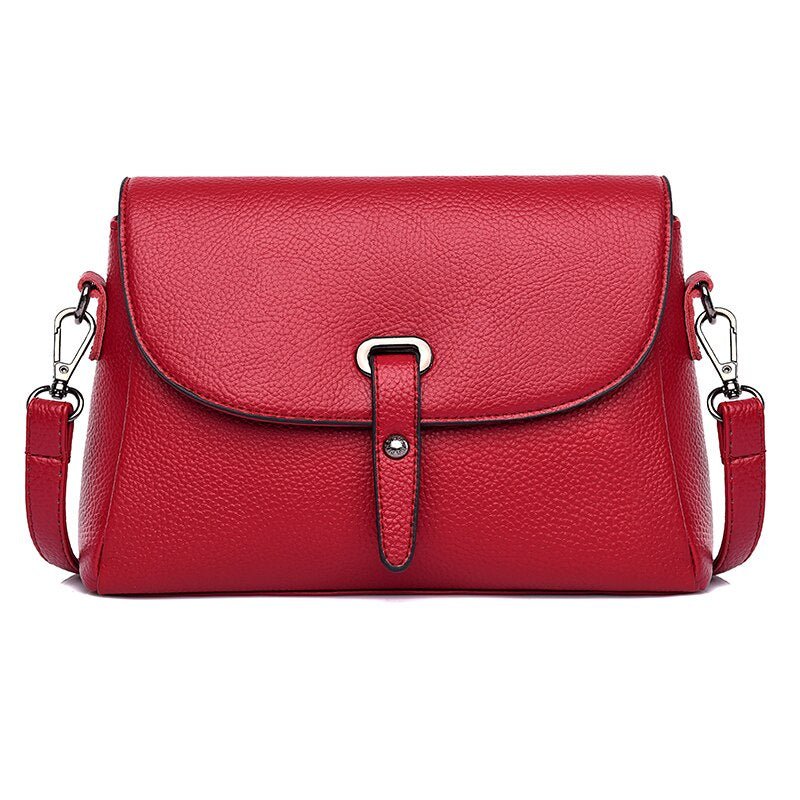 Bolsa Transversal Preta Feminina Com Fechamento de Aba e Fivela – Ideal Para Uso Diário