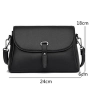 Bolsa Transversal Preta Feminina Com Fechamento de Aba e Fivela – Ideal Para Uso Diário