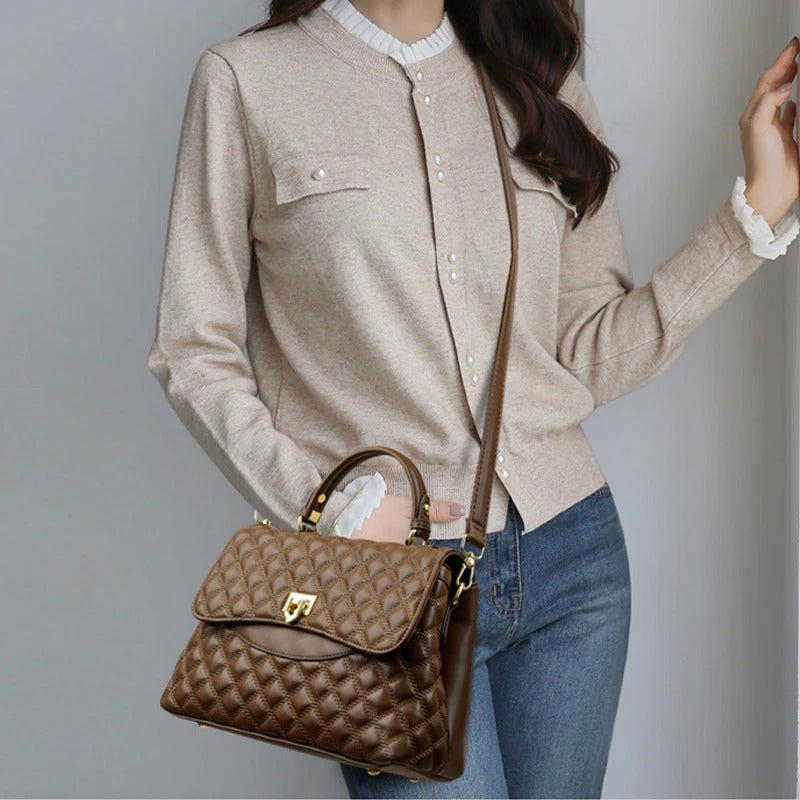 Bolsa Luxuosa Matelassê de Couro – Sofisticação e Estilo em Cada Detalhe